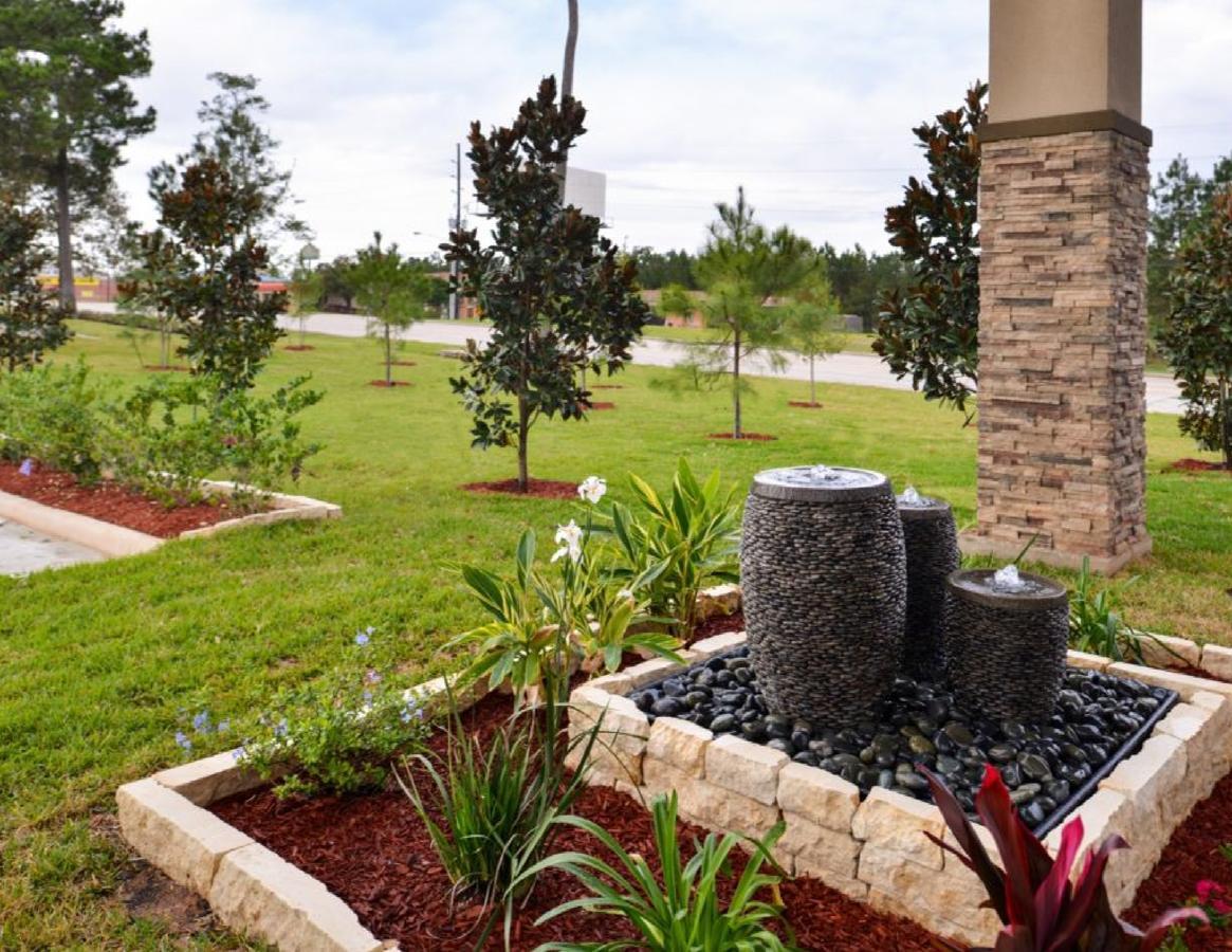 Scottish Inn & Suites - Conroe Εξωτερικό φωτογραφία