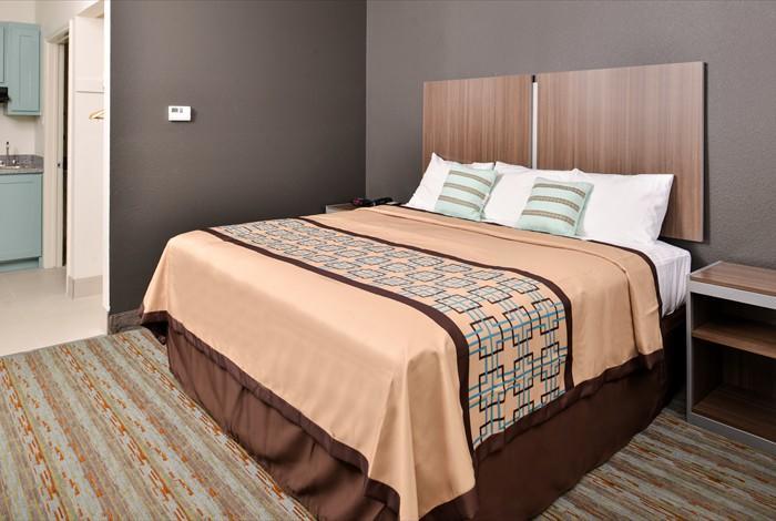 Scottish Inn & Suites - Conroe Εξωτερικό φωτογραφία
