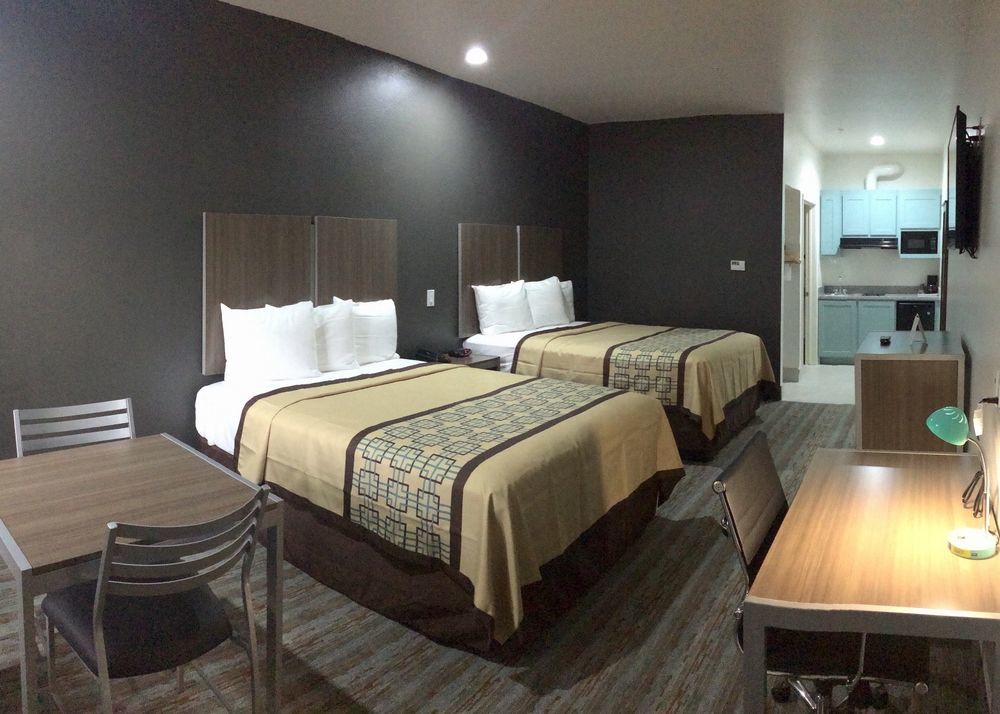Scottish Inn & Suites - Conroe Εξωτερικό φωτογραφία